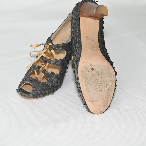 Gwendolyn Carrie Leather Lace Up Heels - Picture 9 of 13